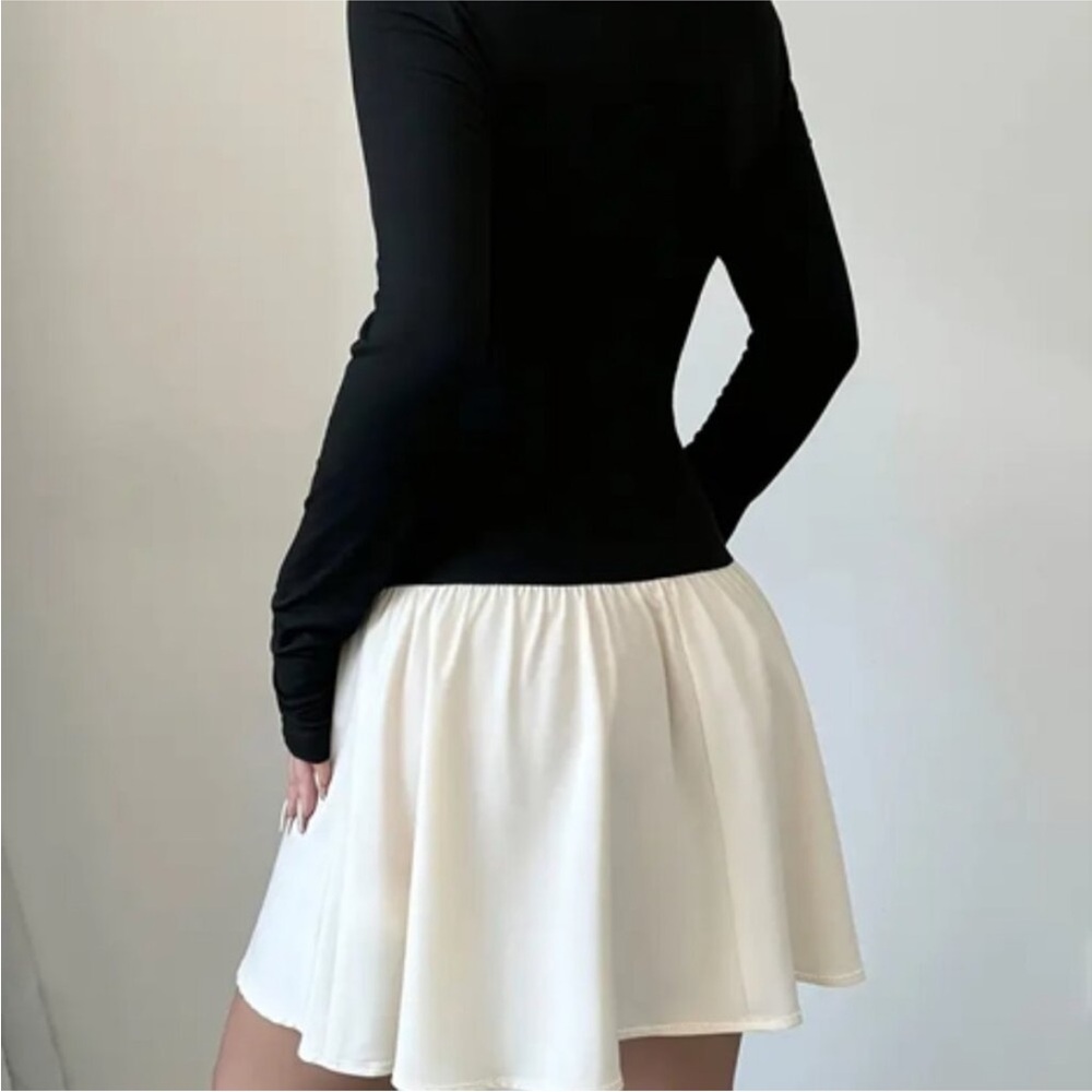 Commense Dress - Picture 4 of 6